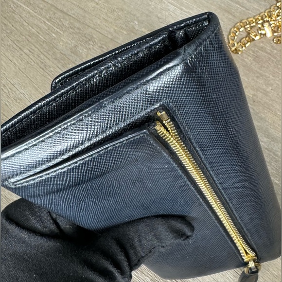 Prada Continental Wallet | Very Good Condition - Picture 4 of 11